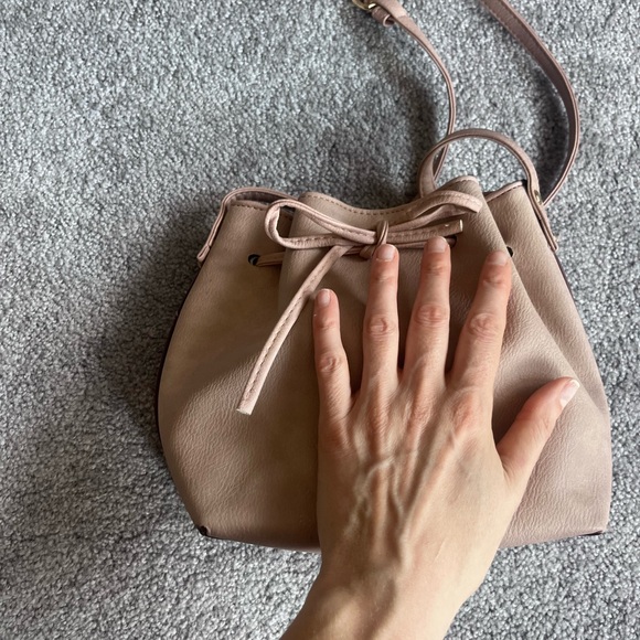 Bucket bag crossbody - Picture 5 of 8